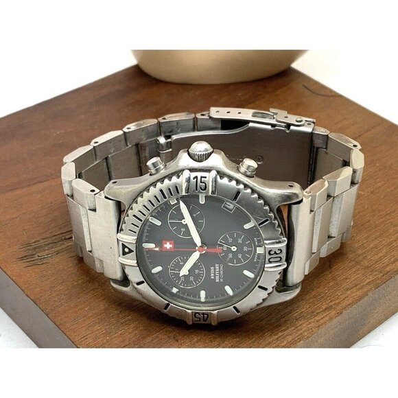 Swiss Military Men's Watch 7874 Gray Dial Quartz Chronograph Titanium Ca… - Picture 8 of 15